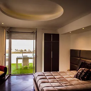 Bed & Breakfast Airport Deluxe