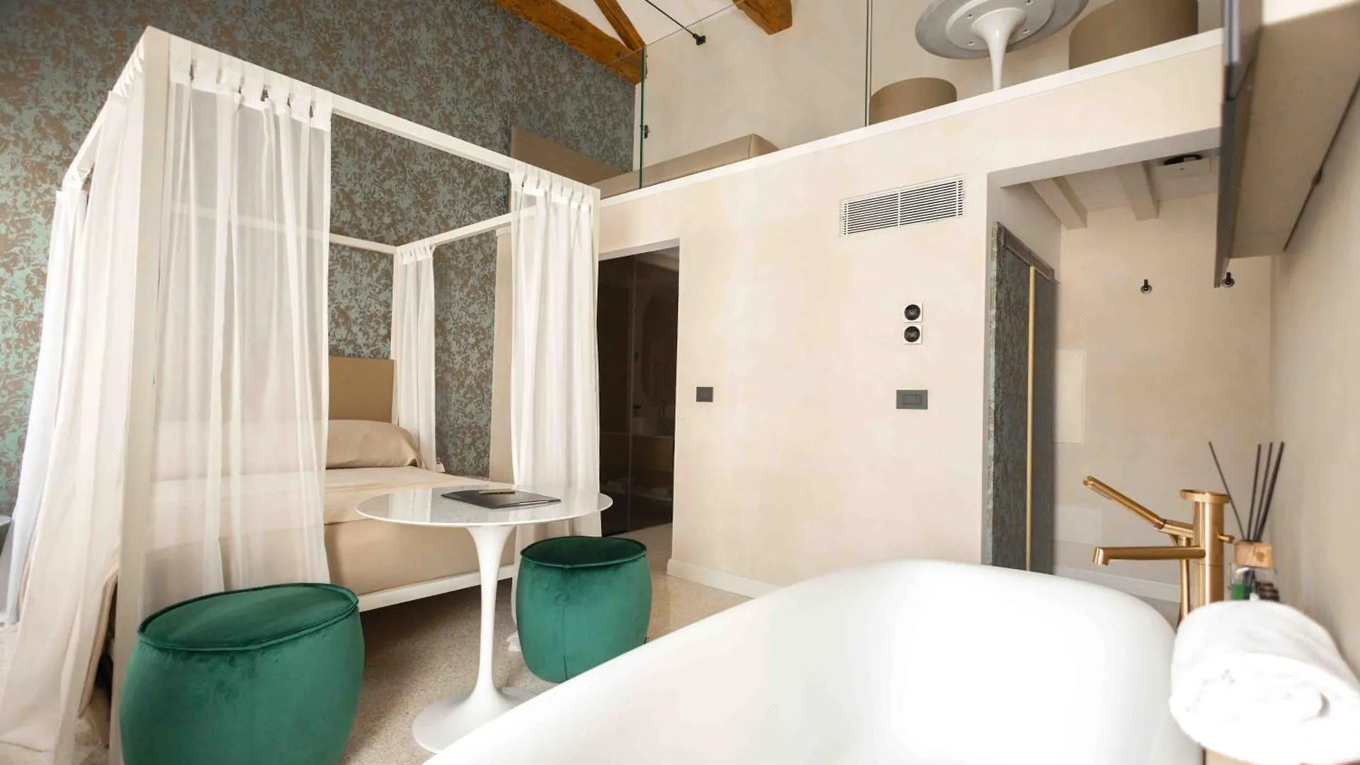 **** Hotel Palazzetto MyBenátky Itálie