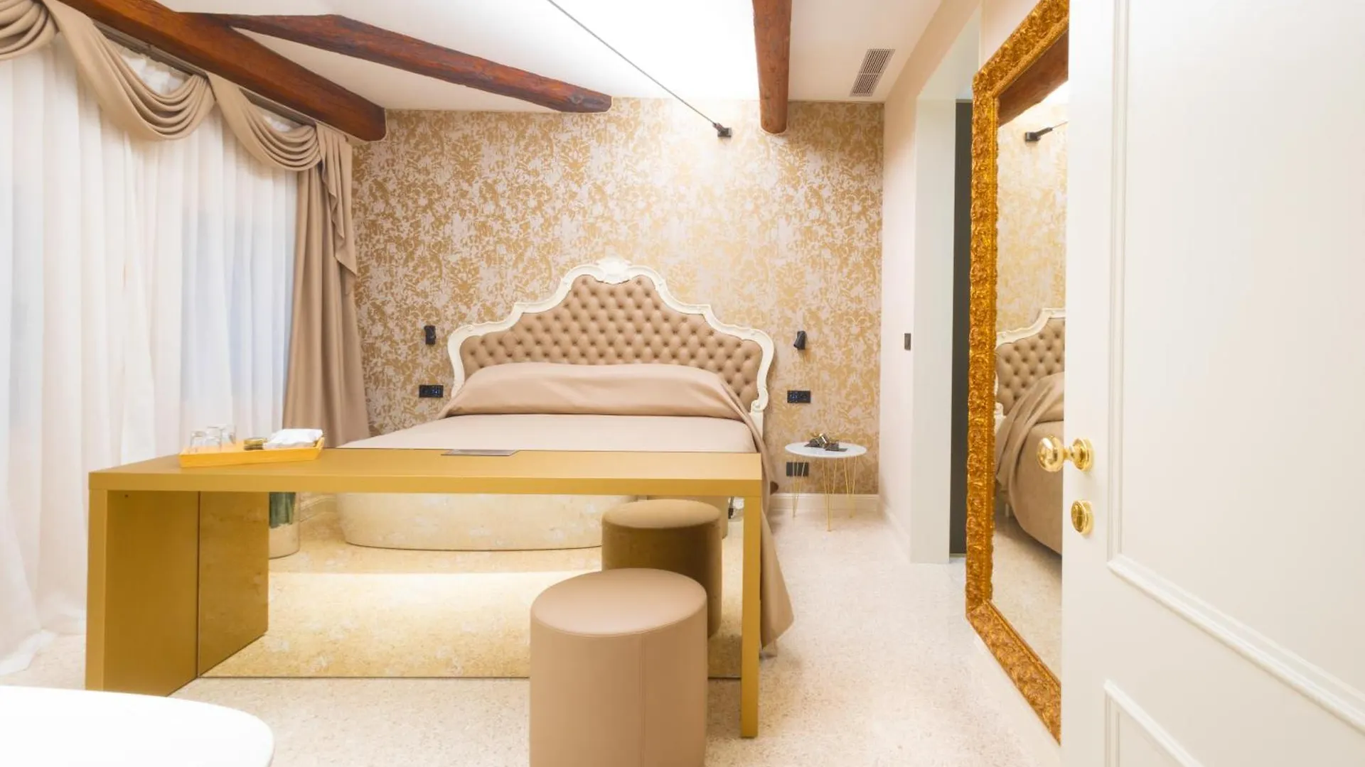 Palazzetto MyBenátky Hotel